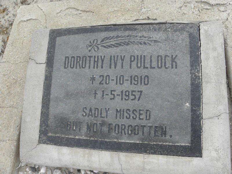 PULLOCK Dorothy Ivy 1910-1957