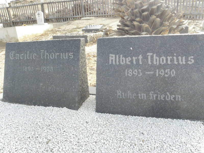THORIUS Albert 1893-1950 &amp; Cacilie 1893-1973