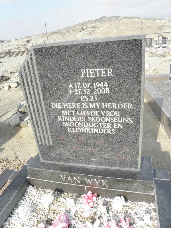 WYK Pieter, van 1944-2008