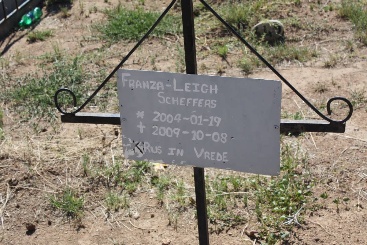 SCHEFFERS Franza-Leigh 2004-2009