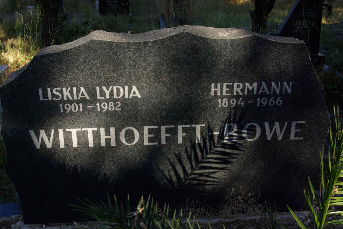 BOWE Hermann, WITTHOEFFT 1894-1966 &amp; Liskia Lydia 1901-1982