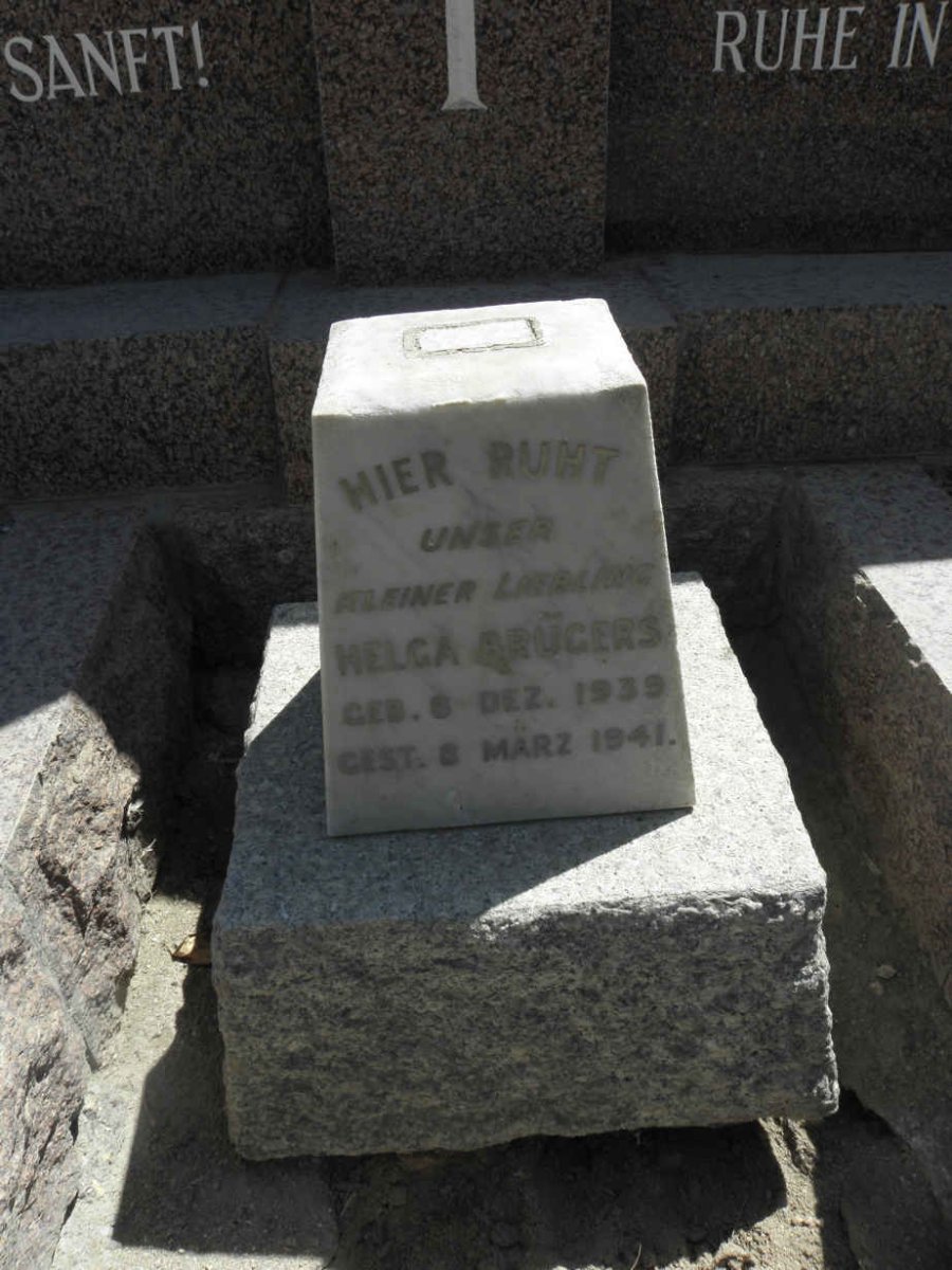 BRÜGERS Bernhard Otto 1913-1981 &amp; Erna Elizabeth GRÜTZNER 1909-1972 :: BRÜGERS Helga 1939-1941