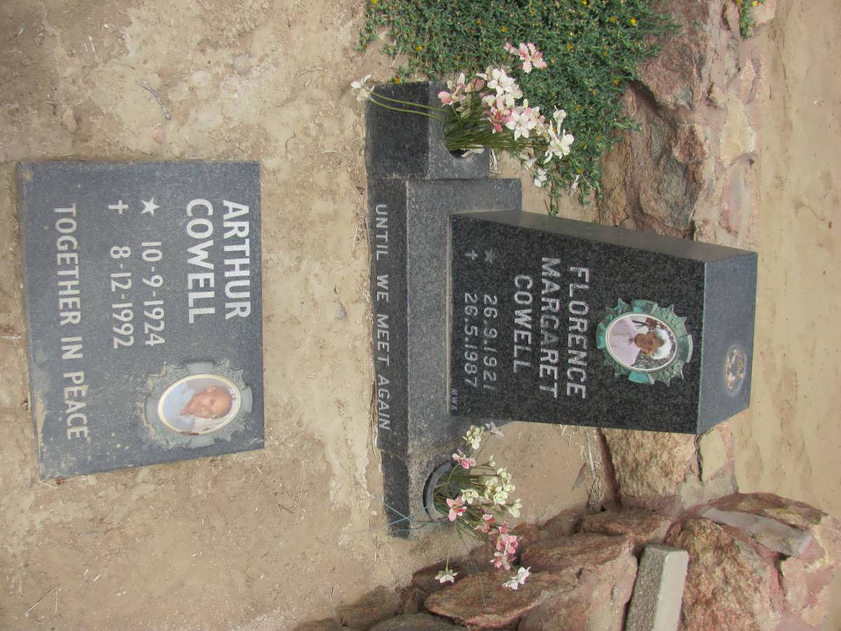 COWELL Arthur 1924-1992 &amp; Florence Margaret 1921-1987