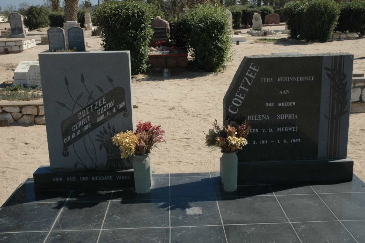 COETZEE Gerrit Gustav 1906-1966 &amp; Helena Sophia V.D.MERWE 1911-1957