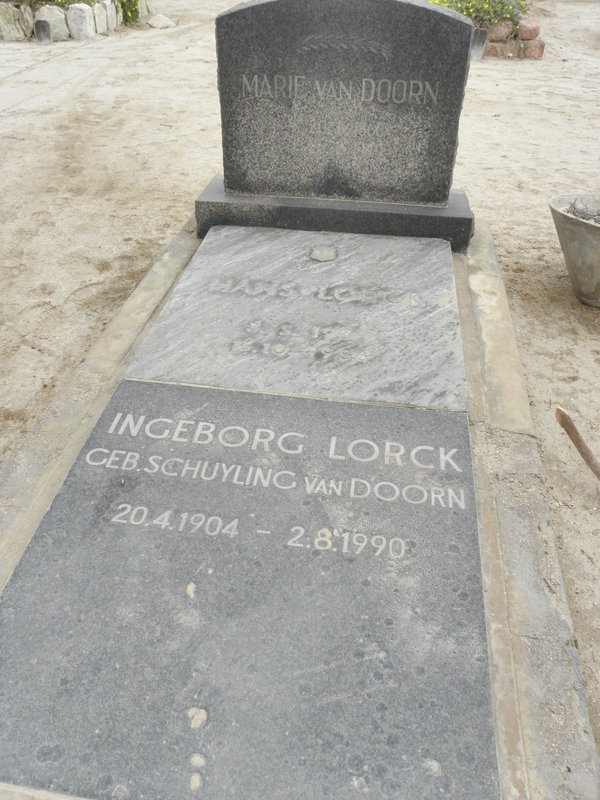 DOORN Marie, van 1868-1949 :: LORCK Ingeborg nee SCHUYLING VAN DOORN 1904-1990