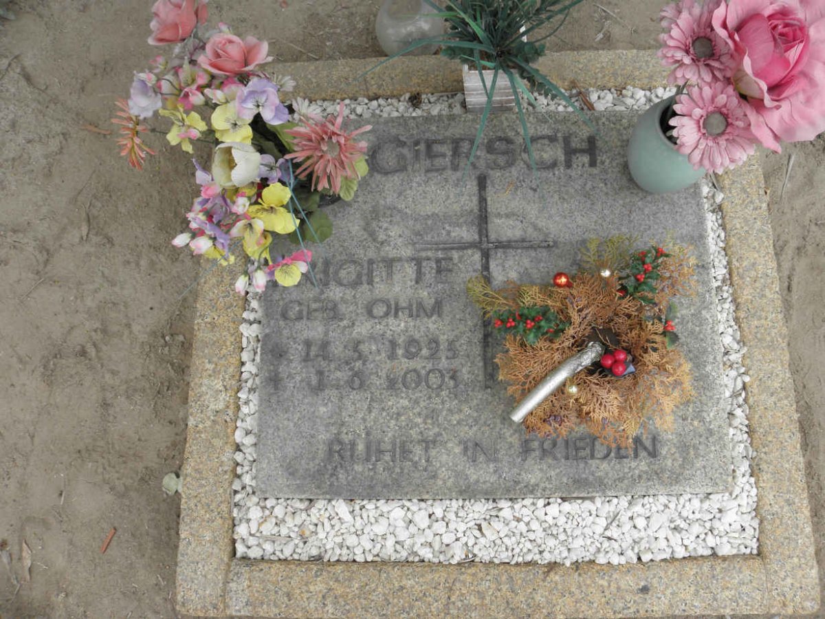 GIERSCH Brigitte nee OHM 1925-2003