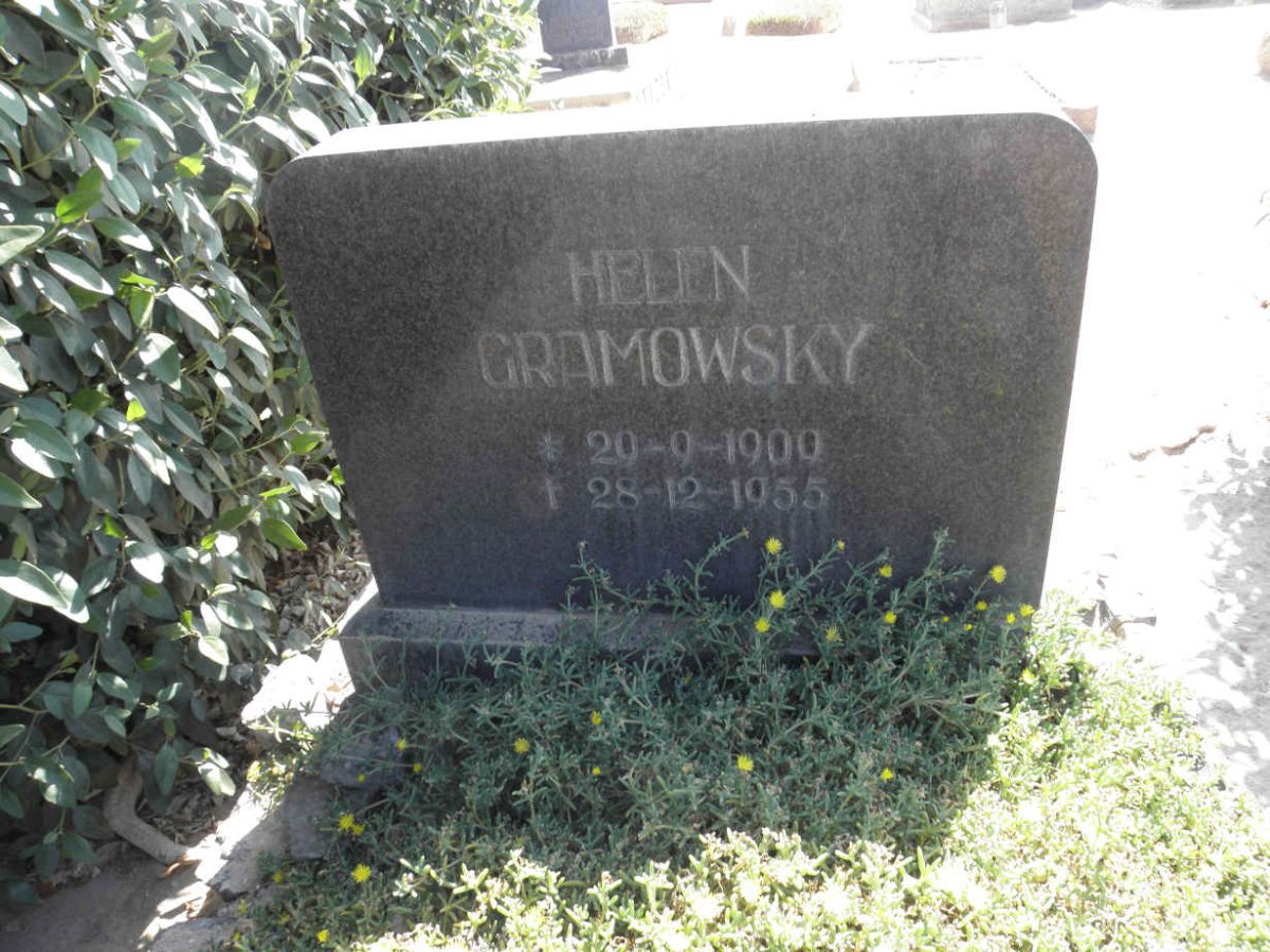 GRAMOWSKY Helen 1900-1955