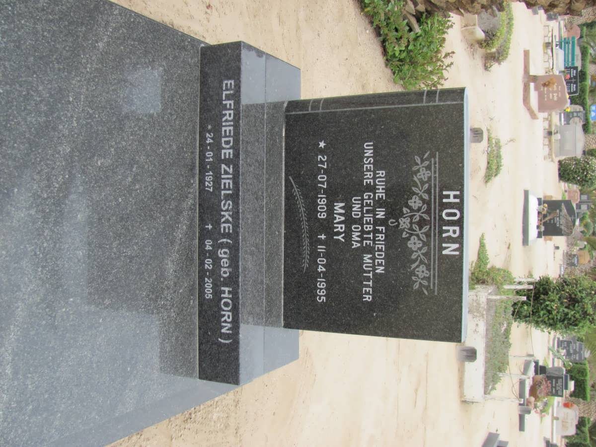 HORN Mary 1909-1995 :: ZIELSKE Elfriede nee HORN 1927-2005