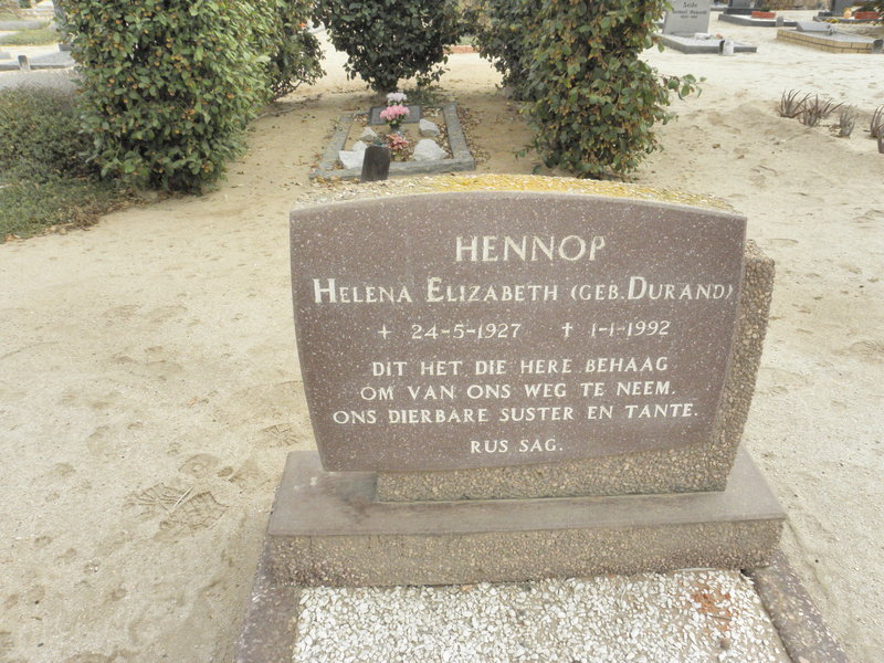 HENNOP Helena Elizabeth nee DURAND 1927-1992