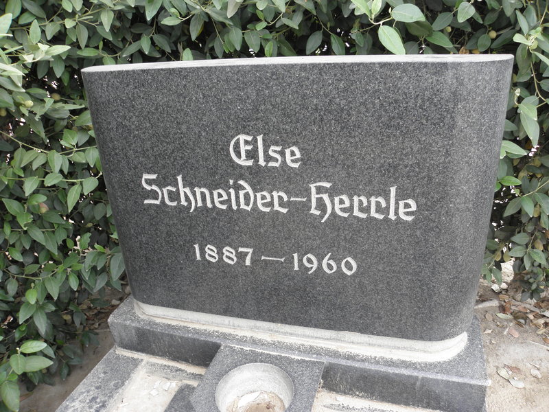 HERRLE Else, Schneider 1887-1960