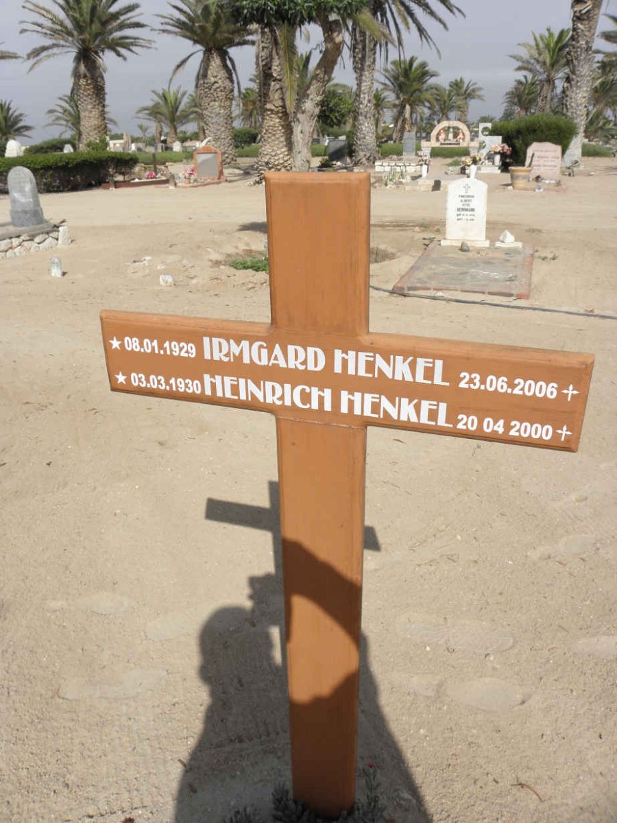 HENKEL Heinrich 1930-2000 &amp; Irmgard 1929-2006