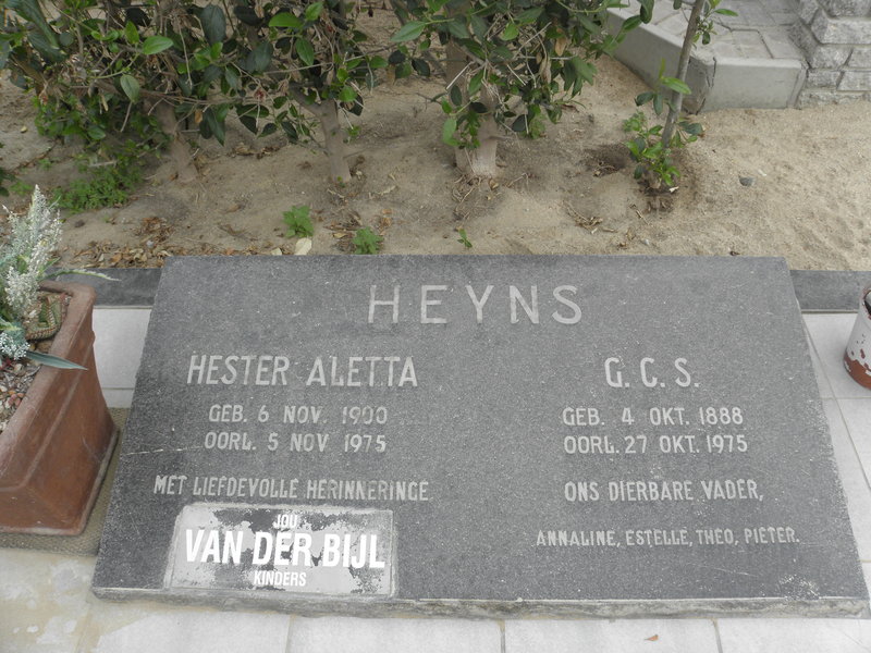 HEYNS G.C.S. 1888-1975 &amp; Hester Aletta 1900-1975