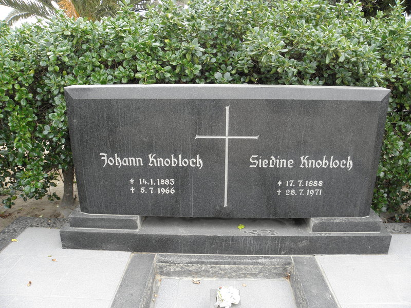KNOBLOCH Johann 1883-1966 &amp; Siedine 1888-1971