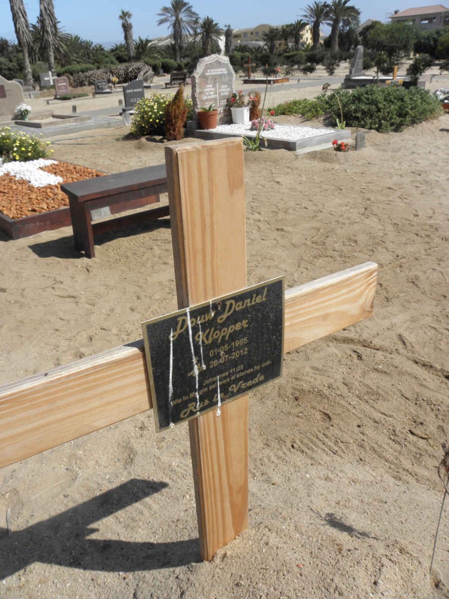 KLOPPER Douw Daniel 1965-2012