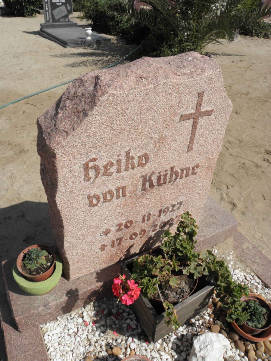 KÜHNE Heiko 1927-2007