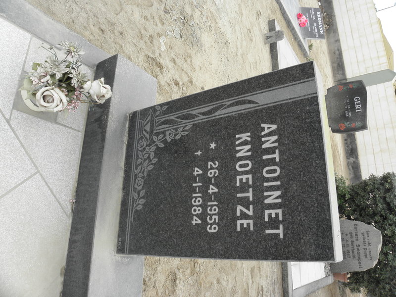 KNOETZE Antoinet 1959-1984