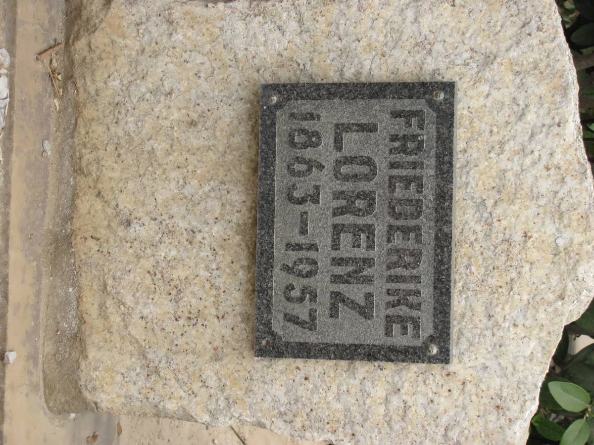 LORENZ Friederike 1863-1957