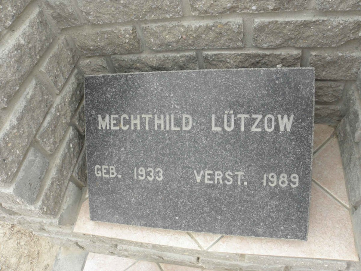 LÜTZOW Mechthild 1933-1989