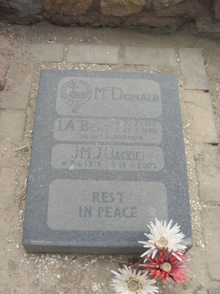 MCDONALD I.J. 1912-1990 &amp; J.M.J. 1915-2005