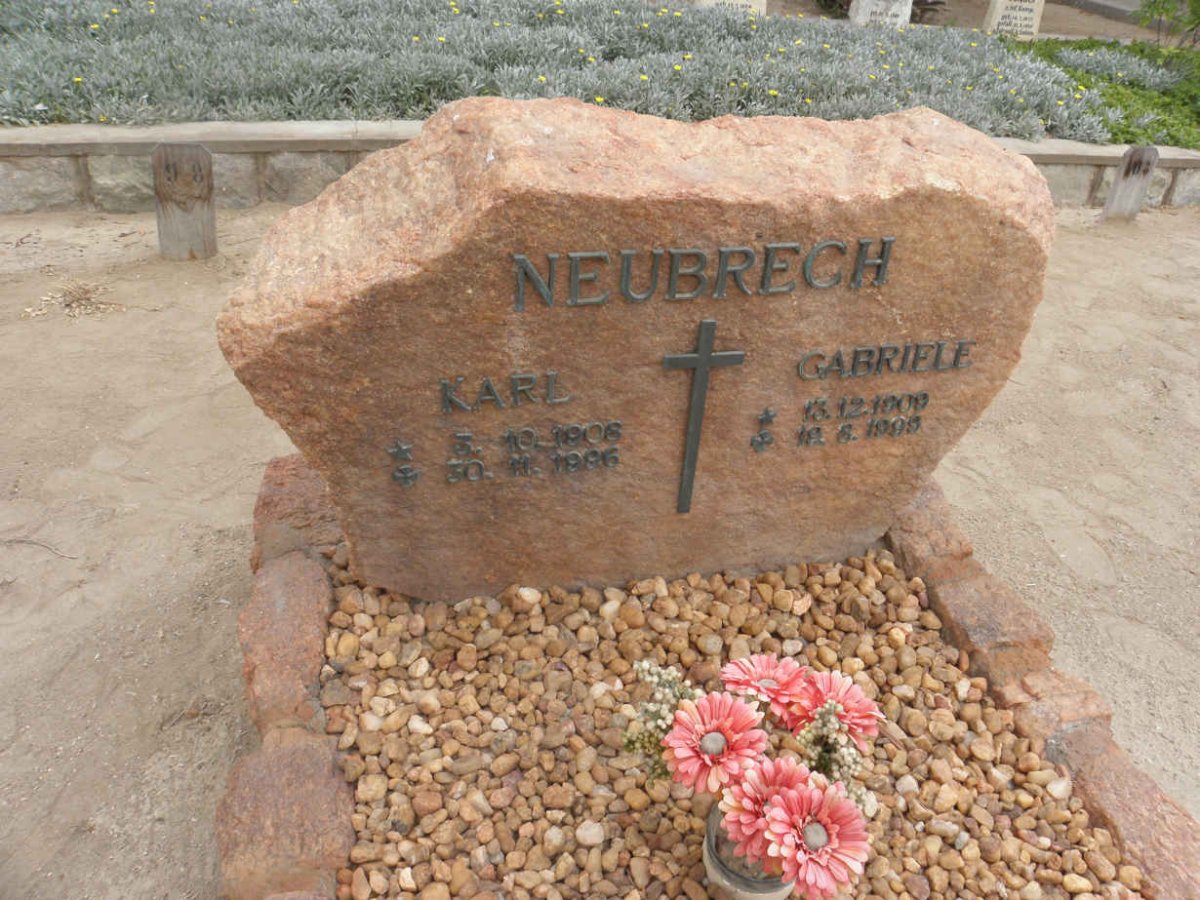 NEUBRECH Karl 1908-1996 &amp; Gabriele 1909-1999