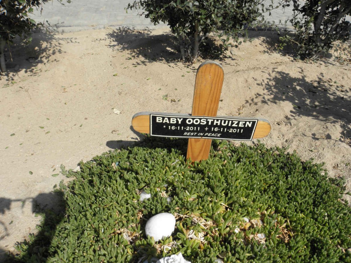 OOSTHUIZEN Baby 2011-2011