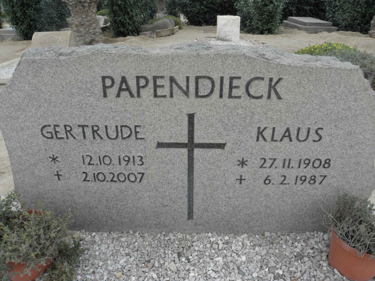 PAPENDIECK Klaus 1908-1987 &amp; Gertrude 1913-2007