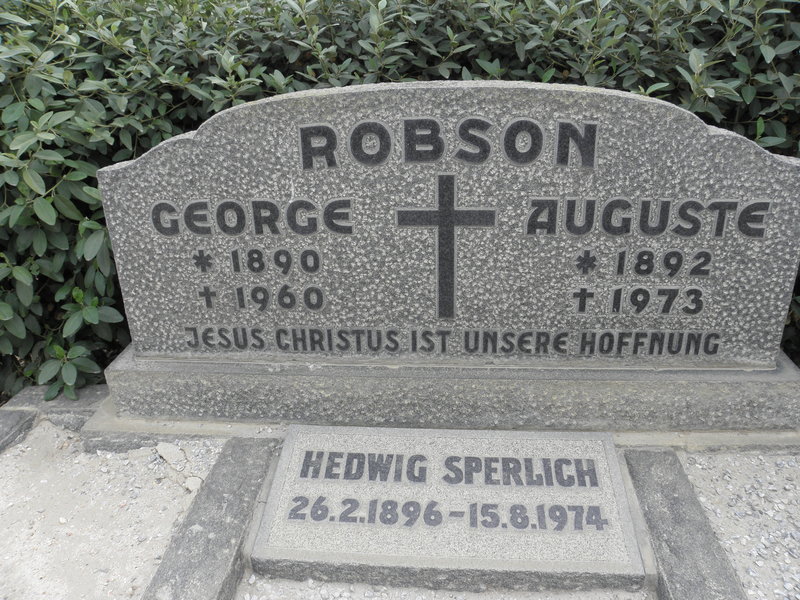 ROBSON George 1890-1960 &amp; Auguste 1892-1973 :: SPERLICH Hedwig 1896-1974