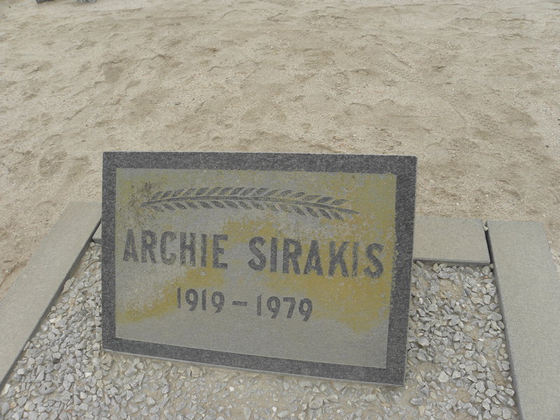 SIRAKIS Archie 1919-1979