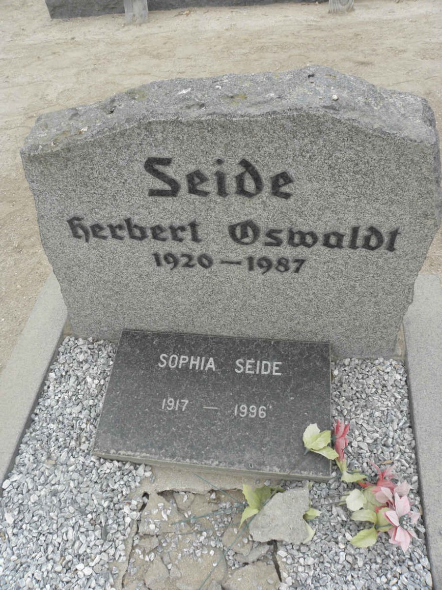 SEIDE Herbert Oswaldt 1920-1987 &amp; Sophia 1917-1996