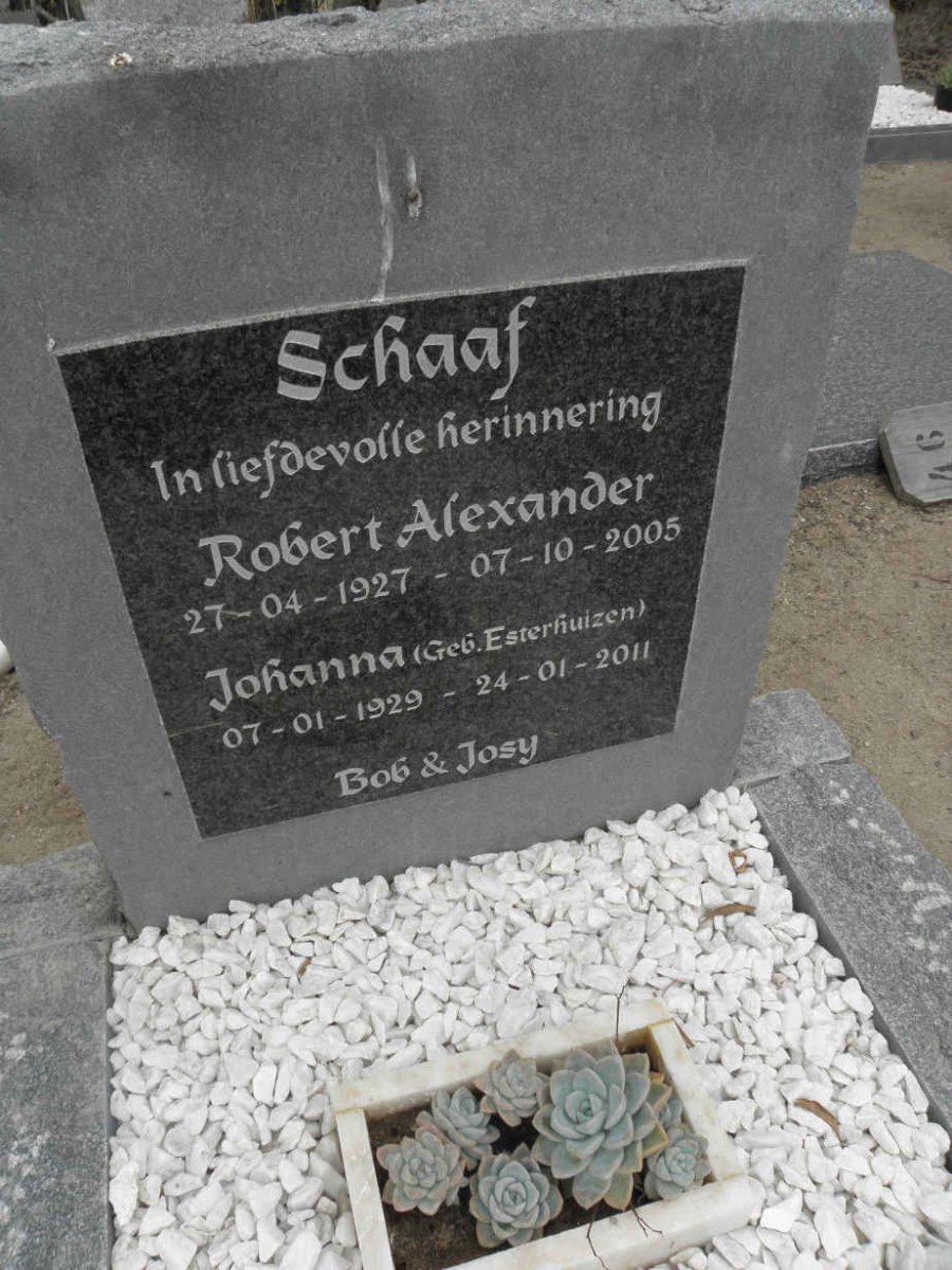 SCHAAF Robert Alexander 1927-2005 &amp; Johanna ESTERHUIZEN 1929-2011