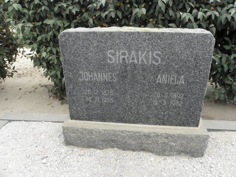 SIRAKIS Johannes 1875-1955 &amp; Aniela 1892-1982