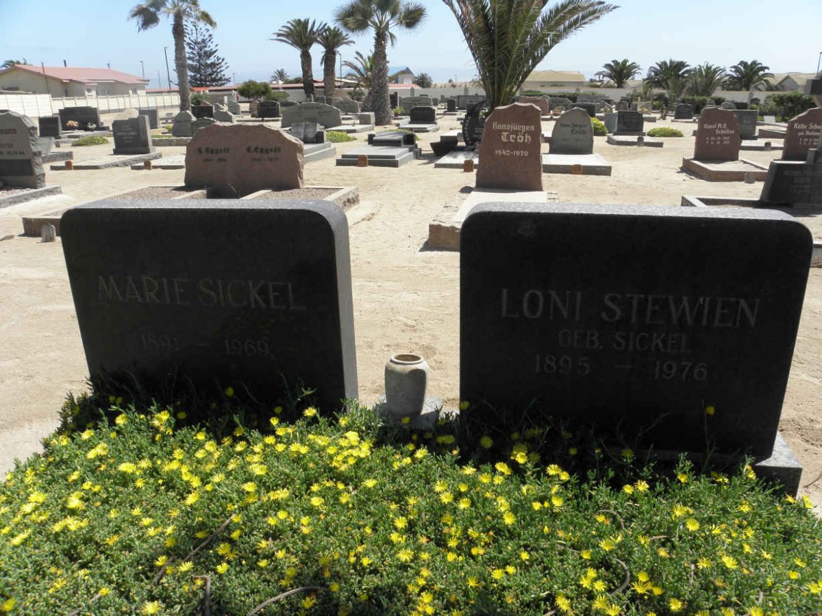 SICKEL Marie 1891-1969 :: STEWIEN Loni nee SICKEL 1895-1976