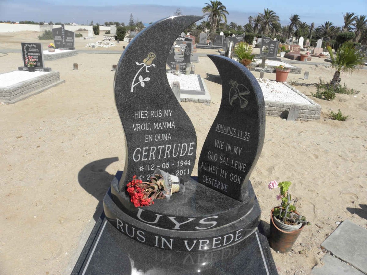 UYS Gertrude 1944-2011