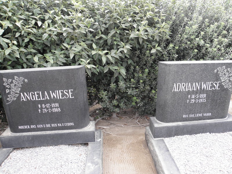 WIESE Adriaan 1891-1975 &amp; Angela 1891-1968