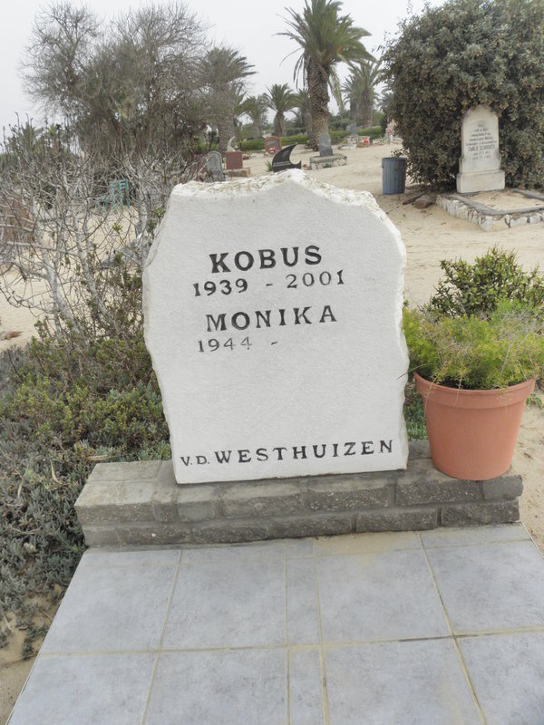 WESTHUIZEN Kobus, v.d. 1939-2001 &amp; Monkia 1944-