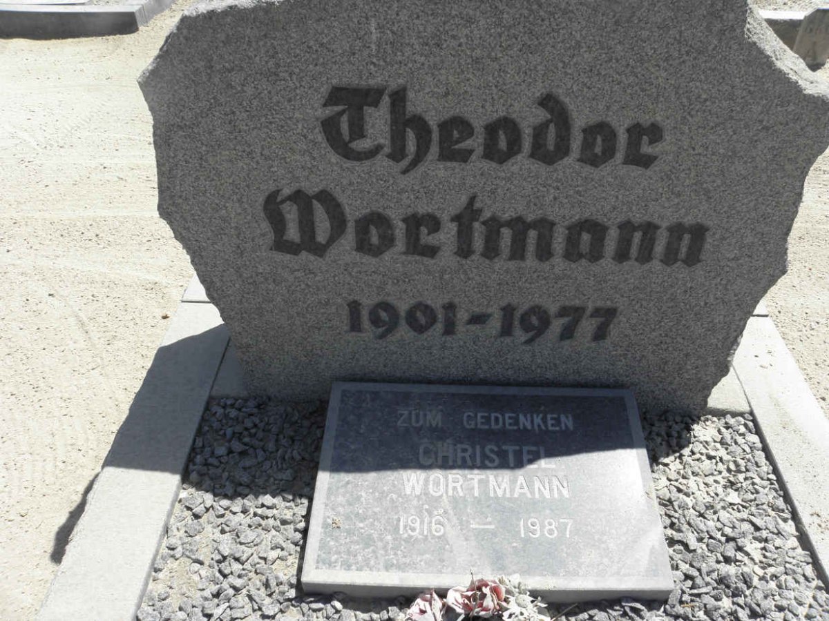 WORTMANN Theodor 1901-1977 &amp; Christel 1916-1987