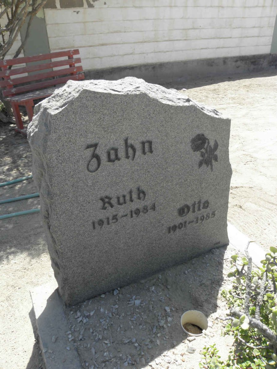 ZAHN Otto 1901-1985 &amp; Ruth 1915-1984