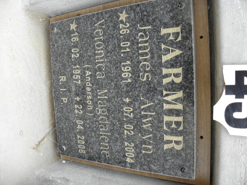 FARMER James Alwyn 1961-2004 &amp; Veronica Magdalene ANDERSON 1957-2008