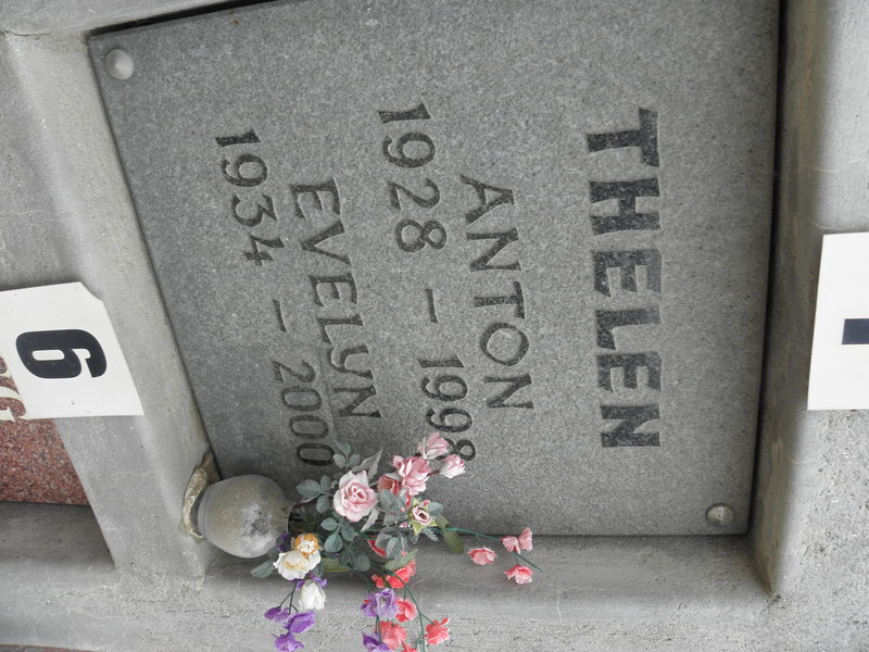 THELEN Anton 1928-1998 &amp; Evelyn 1934-2000