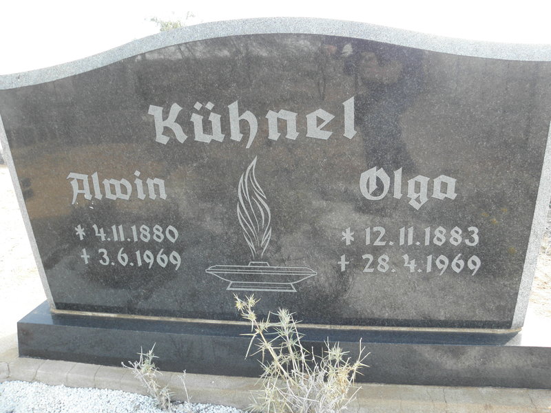KUHNEL Alwin 1880-1969 &amp; Olga 1883-1969