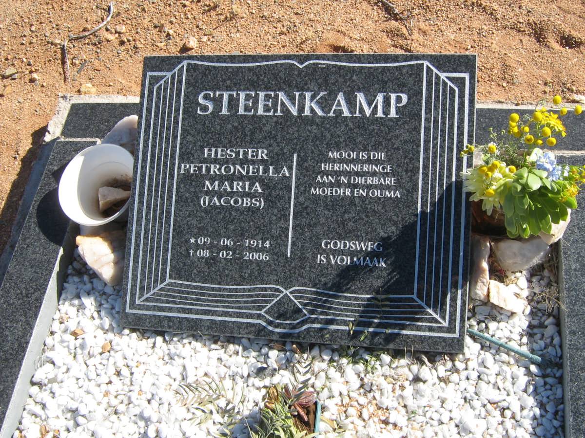 STEENKAMP Hester Petronella Maria nee JACOBS 1914-2006