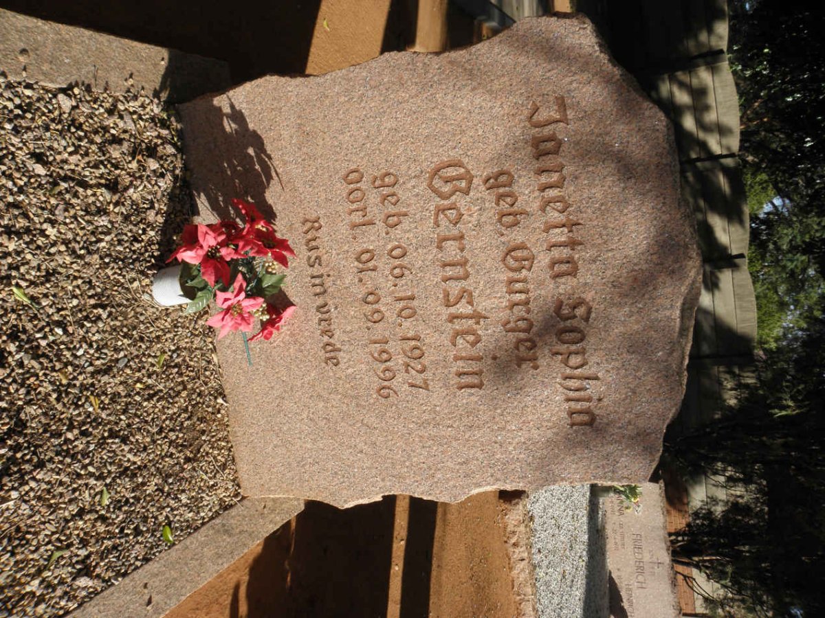 BERNSTEIN Janetta Sophia nee BURGER 1927-1996