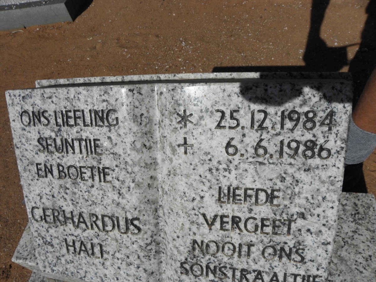 HALL Gerhardus 1984-1986