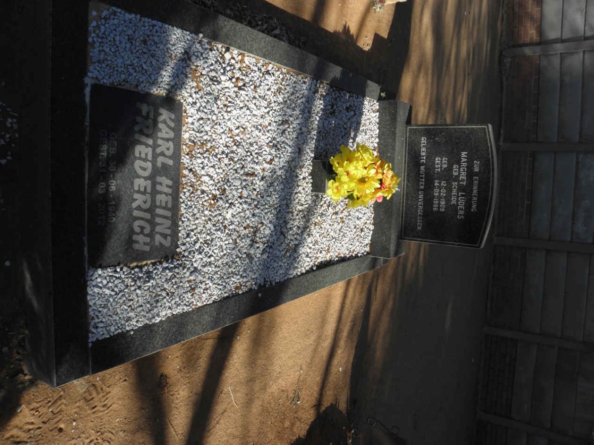 LÜDERS Margret nee SCHEIDE 1909-1996 :: ? Karl Heinz Friederich 1940-2012