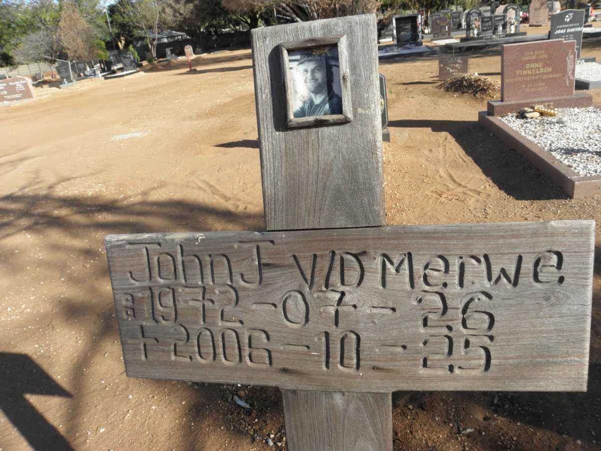 MERWE John J., v.d. 1972-2006