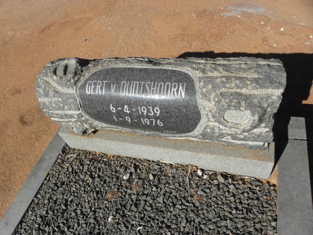 OUDTSHOORN Gert, van 1939-1976