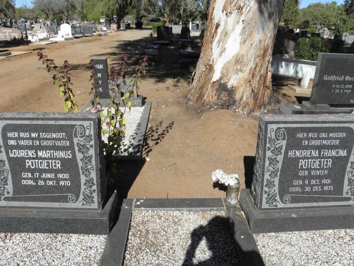 POTGIETER Lourens Marthinus 1900-1970 &amp; Hendriena Francina VENTER 1901-1975