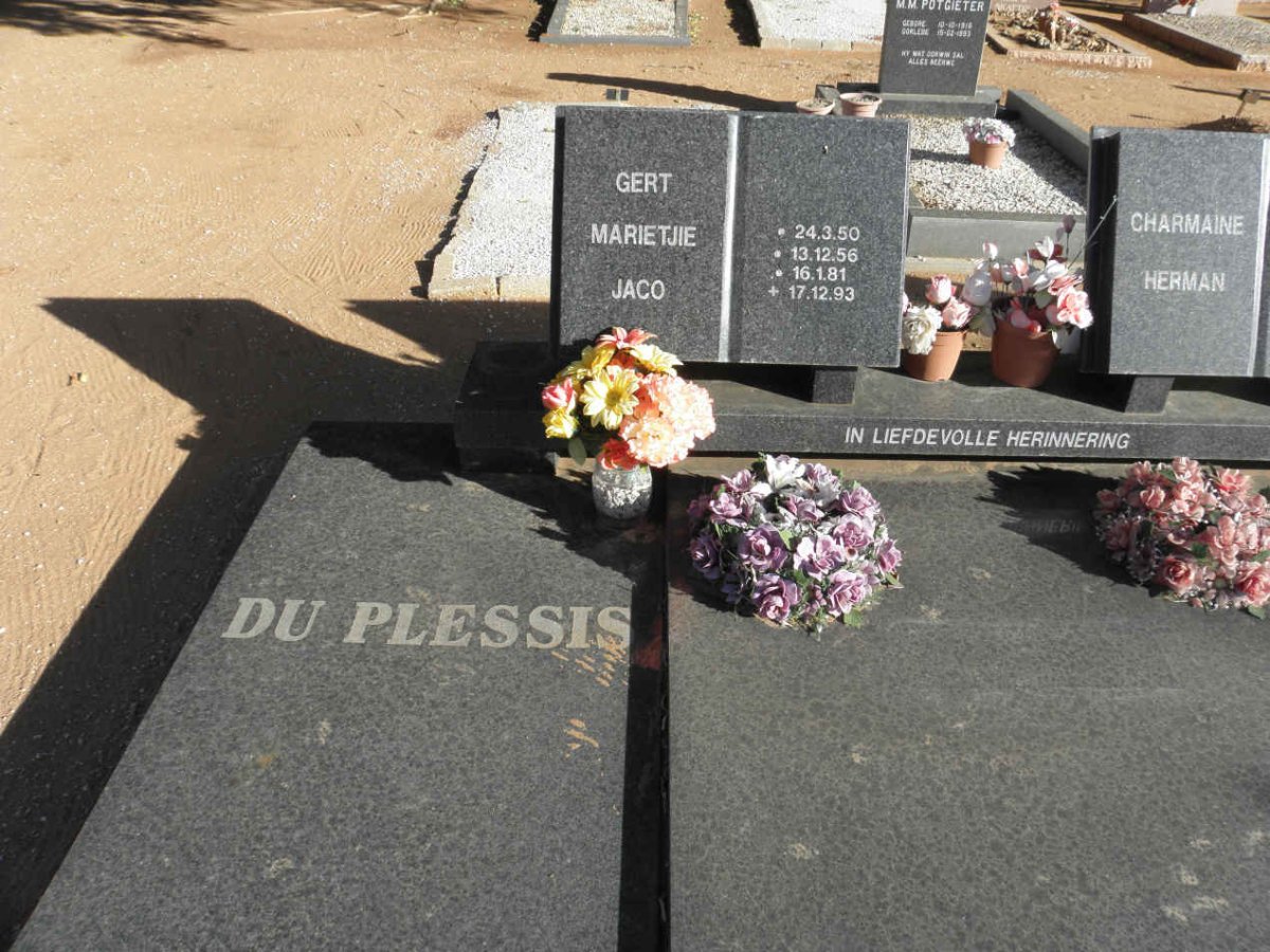 PLESSIS Gert, du 1950-1993 &amp; Marietjie 1956-1993 :: PLESSIS Jaco, du 1981-1993