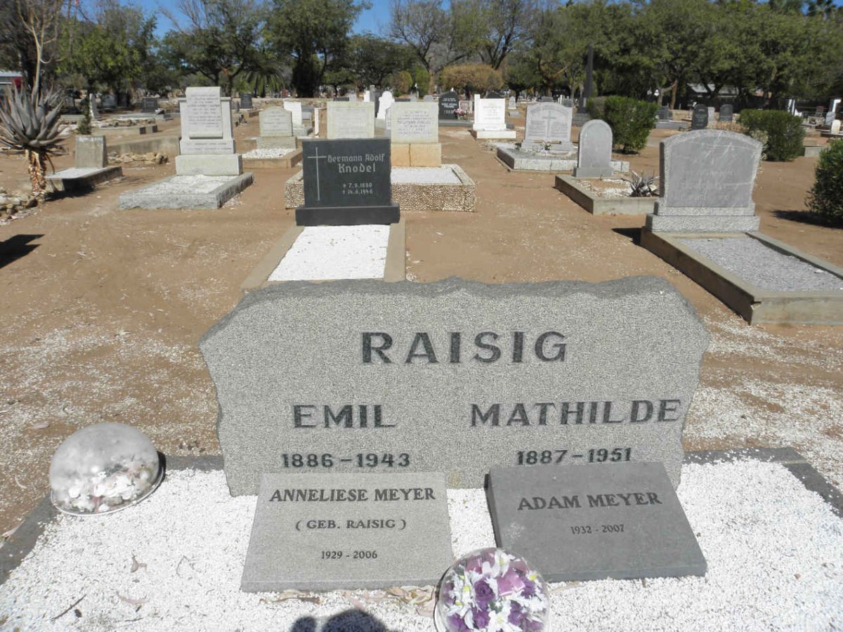 RAISIG Emil 1886-1943 &amp; Mathilde 1887-1951