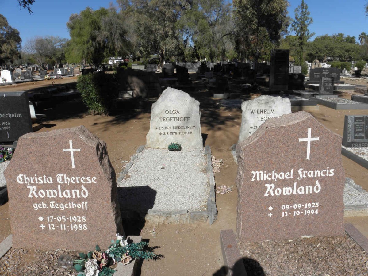 ROWLAND Michael Francis 1925-1994 &amp; Christa Therese TEGETHOFF 1928-1988